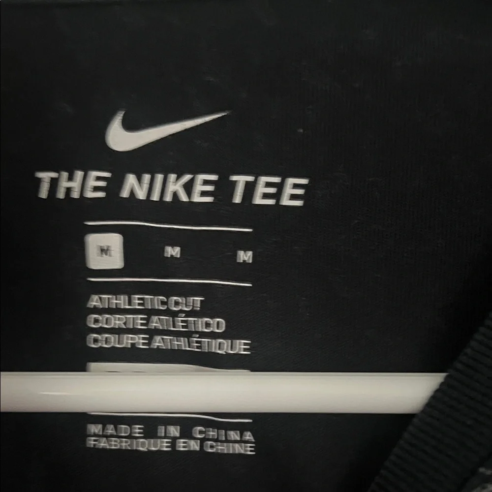 Nike Black and White Short Sleeve Tee - Picture 2 of 4